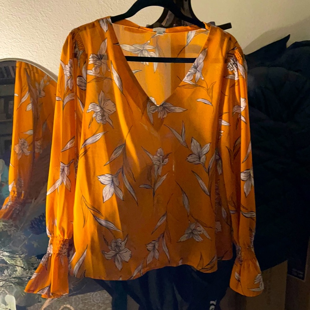 Women’s long sleeve blouse XL